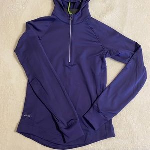 Womens Nike Pullover
